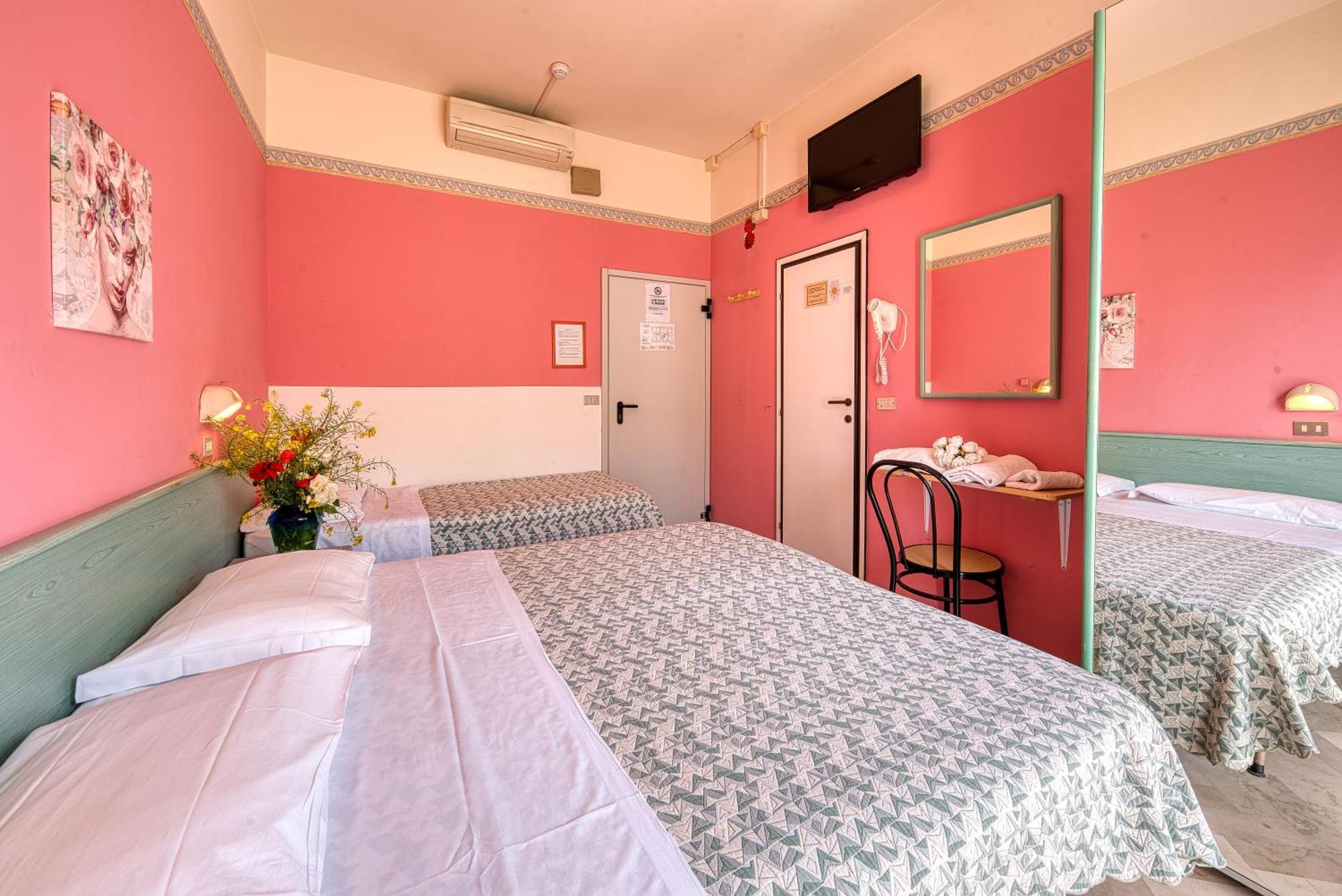 Hotel Sabbia D'Oro Rimini Exterior photo